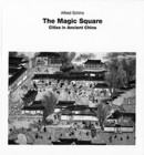 1996 Alfred Schinz, The Magic Square: Cities in Ancient China, Edition Axel Menges.　中国都市を土地計測的な観点から分析する初めての試み。ドローイングや写真、地図を駆使し、西欧人が「Magic Square」とよんだ中国の古代都市を多角的に考察し、中国全史の中で古代の都市形成の位置づけをする。